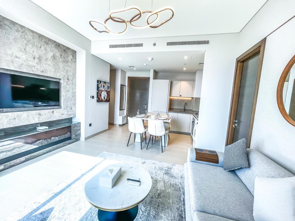 Stay By Latinem Luxury 2Br Holiday Home Cv B2513 Near Burj Khalifa Dubai Exterior photo